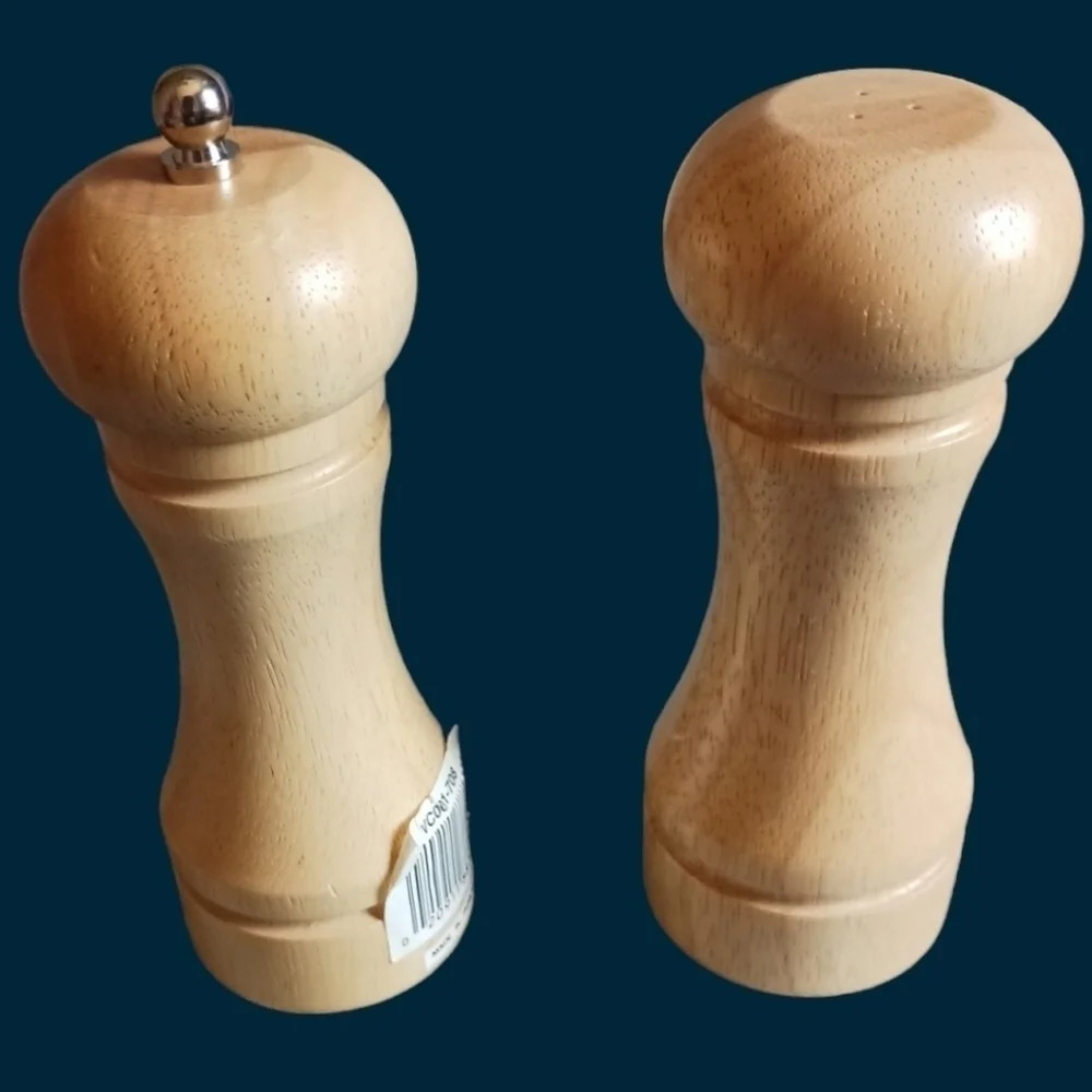 Vintage wood pepper ginder and salt shaker